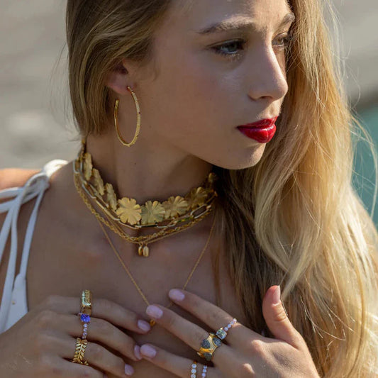 ONADA Chains: What's Behind their Nature
